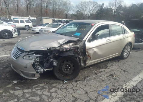2014 Chrysler 200 Lx from USA, damaged, VIN 1C3CCBAB2EN214048